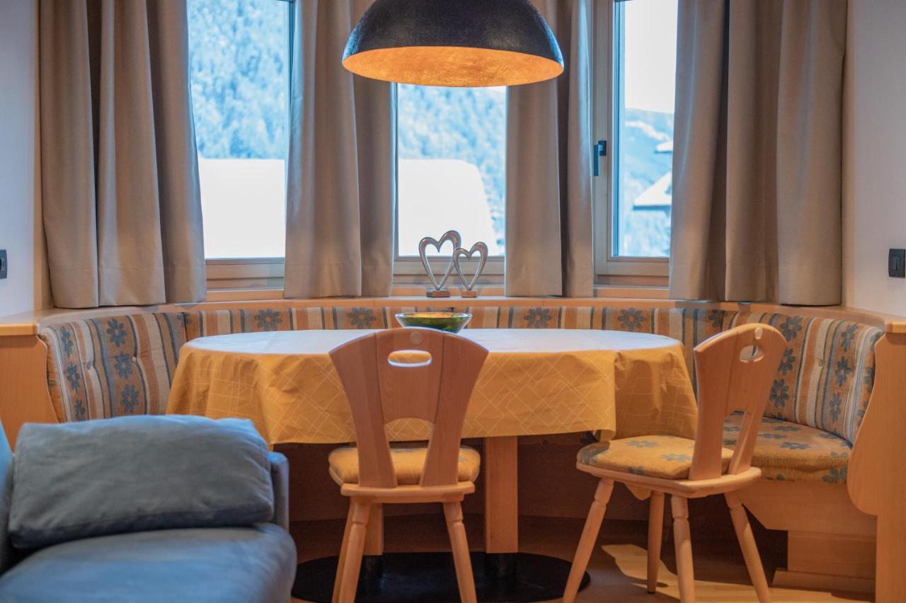 Apartments Ciasa Costisela Сан-Віджиліо-ді-Мареббе Екстер'єр фото